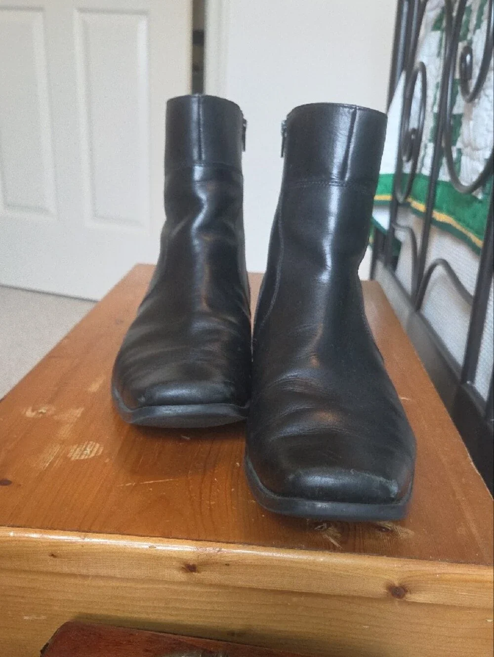 Rockport Black Leather Zip Chukka Boots